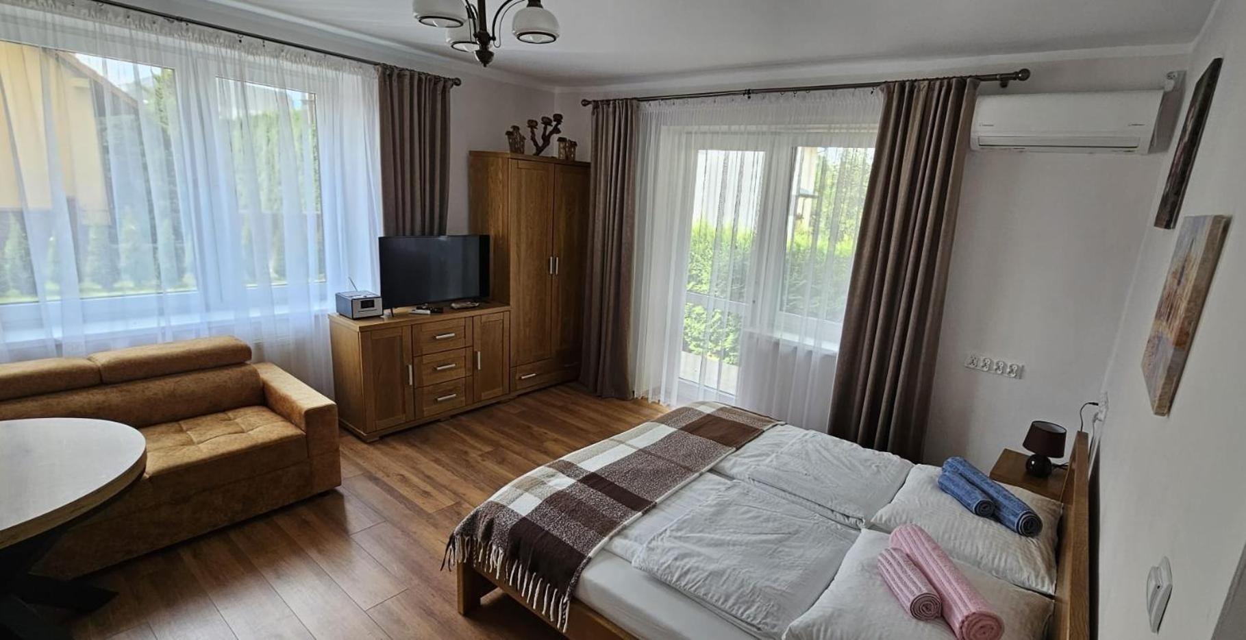 U Janka Trzeciego 6 Sauna & Jacuzzi Oleszyce Exterior foto