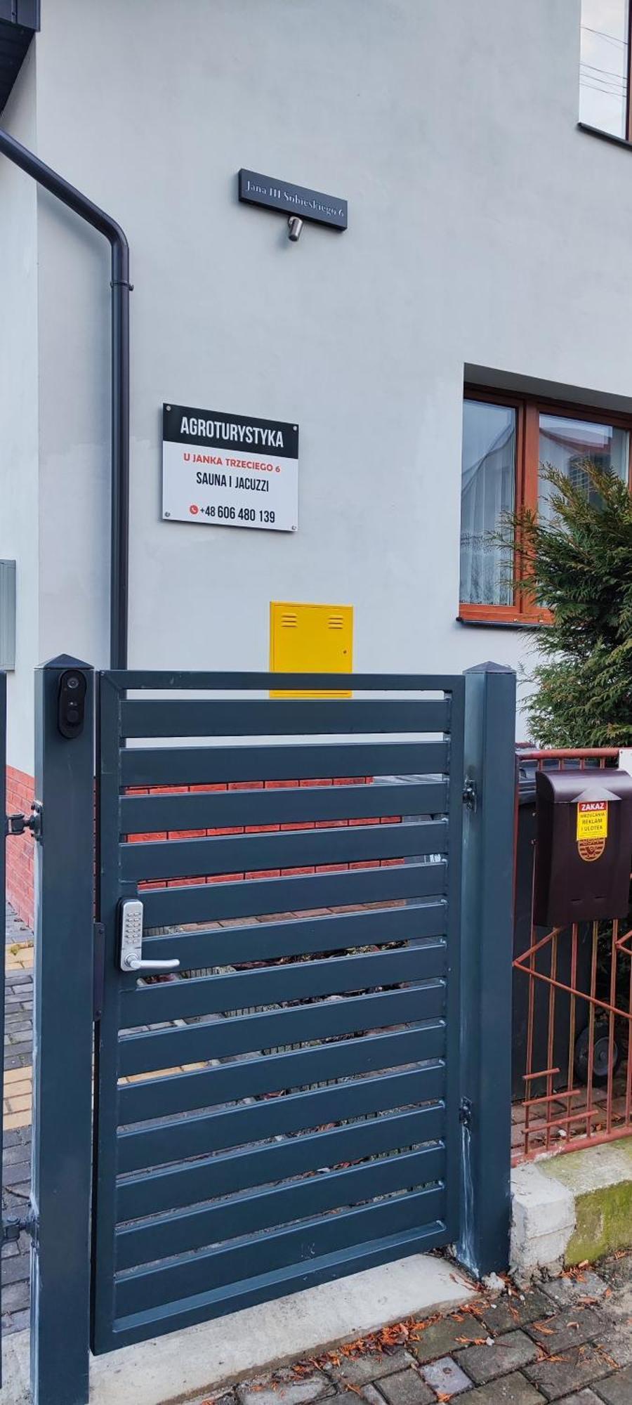 U Janka Trzeciego 6 Sauna & Jacuzzi Oleszyce Exterior foto